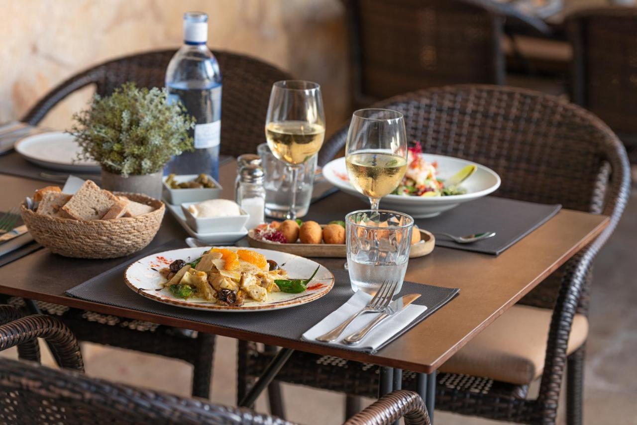 Santuari De Cura Hotel Randa Екстериор снимка