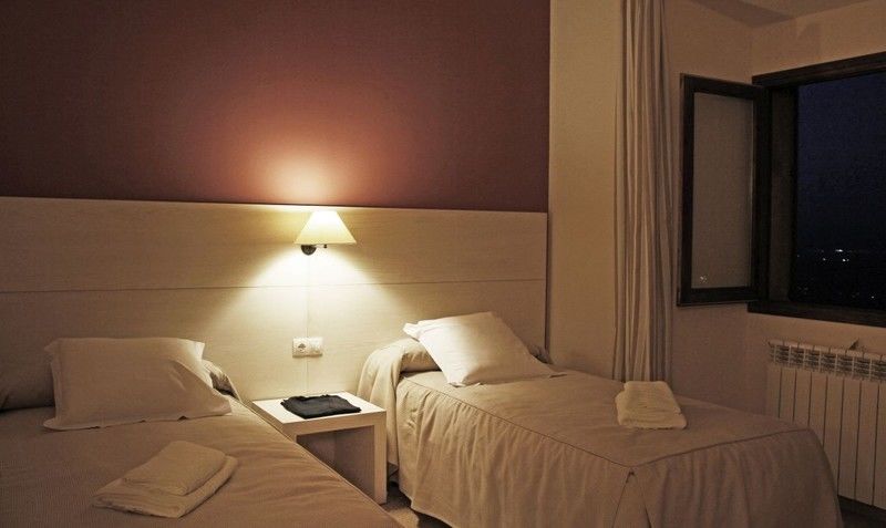 Santuari De Cura Hotel Randa Екстериор снимка